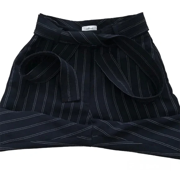 SOLD - Wilfred Aritzia Tie-Front Black Oak Pinstripe Jallade Trouser Pant Size 4 - Picture 14 of 16